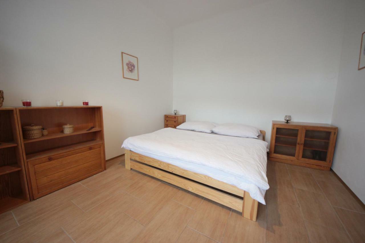 Gallery Apartment Prag Exteriör bild